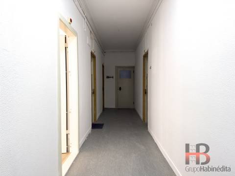 Escritório  Venda em Cedofeita, Santo Ildefonso, Sé, Miragaia, São Nicolau e Vitória,Porto