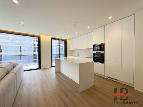 Apartamento T3 Venda em Mafamude e Vilar do Paraíso,Vila Nova de Gaia