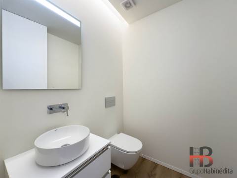 Apartamento T3 Venda em Mafamude e Vilar do Paraíso,Vila Nova de Gaia