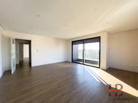 Apartamento T3 Venda em Cedofeita, Santo Ildefonso, Sé, Miragaia, São Nicolau e Vitória,Porto