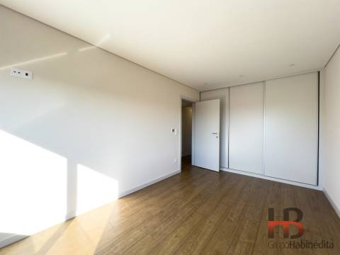 Apartamento T3 Venda em Cedofeita, Santo Ildefonso, Sé, Miragaia, São Nicolau e Vitória,Porto