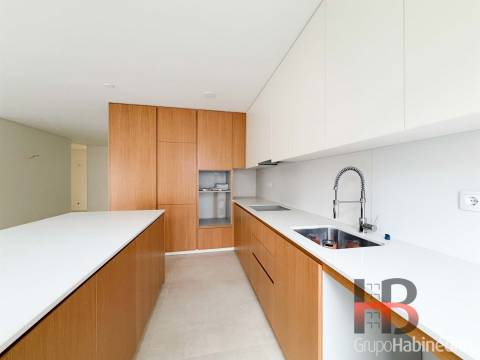 Apartamento T3 Venda em Cedofeita, Santo Ildefonso, Sé, Miragaia, São Nicolau e Vitória,Porto