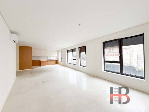 Apartamento T3 Venda em Cedofeita, Santo Ildefonso, Sé, Miragaia, São Nicolau e Vitória,Porto