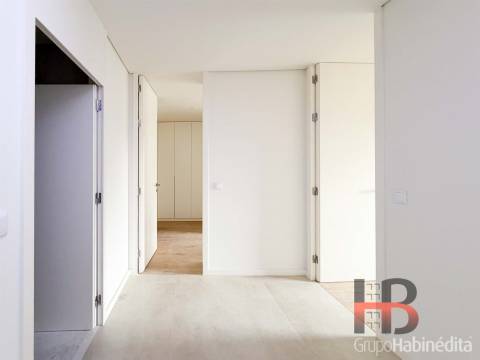 Apartamento T3 Venda em Cedofeita, Santo Ildefonso, Sé, Miragaia, São Nicolau e Vitória,Porto