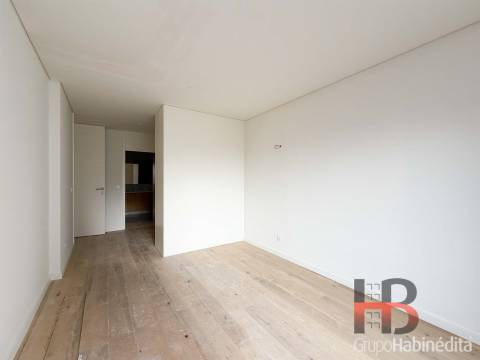Apartamento T3 Venda em Cedofeita, Santo Ildefonso, Sé, Miragaia, São Nicolau e Vitória,Porto