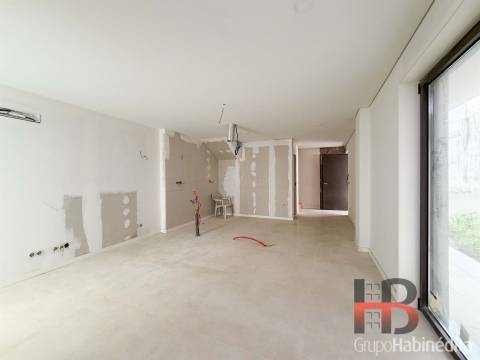 Moradia T2 DUPLEX Venda em Cedofeita, Santo Ildefonso, Sé, Miragaia, São Nicolau e Vitória,Porto