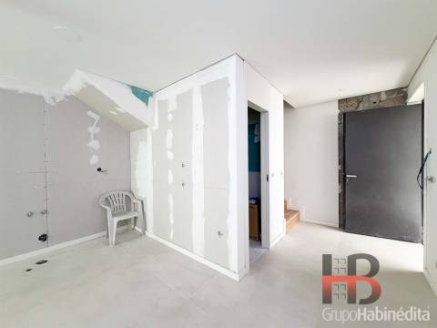 Moradia T2 DUPLEX Venda em Cedofeita, Santo Ildefonso, Sé, Miragaia, São Nicolau e Vitória,Porto