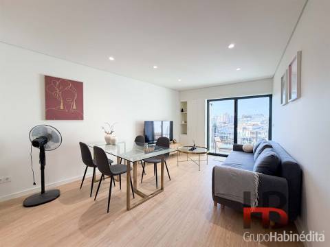 Apartamento T1 Venda em Lordelo do Ouro e Massarelos,Porto