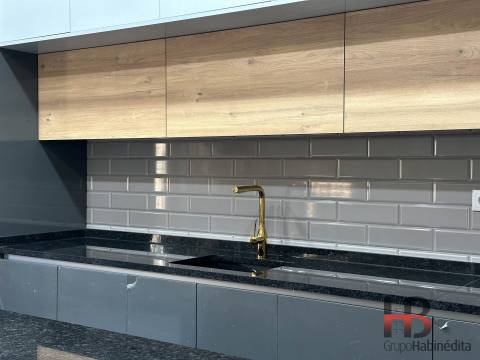 Moradia T4 Venda em Campanhã,Porto