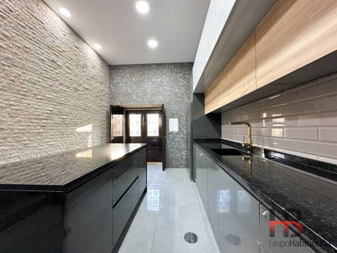 Moradia T4 Venda em Campanhã,Porto