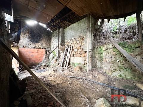 Moradia Rústica T3 Venda em Rossas,Arouca