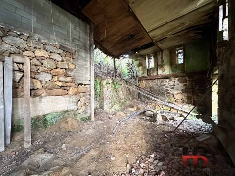Moradia Rústica T3 Venda em Rossas,Arouca