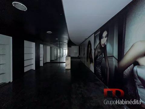 Loja  Venda em Cedofeita, Santo Ildefonso, Sé, Miragaia, São Nicolau e Vitória,Porto