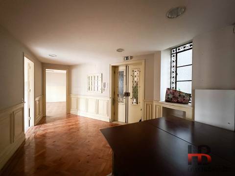 Escritório  Arrendamento em Cedofeita, Santo Ildefonso, Sé, Miragaia, São Nicolau e Vitória,Porto