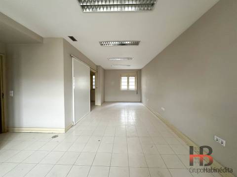 Escritório  Arrendamento em Cedofeita, Santo Ildefonso, Sé, Miragaia, São Nicolau e Vitória,Porto