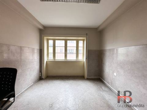 Escritório  Arrendamento em Cedofeita, Santo Ildefonso, Sé, Miragaia, São Nicolau e Vitória,Porto