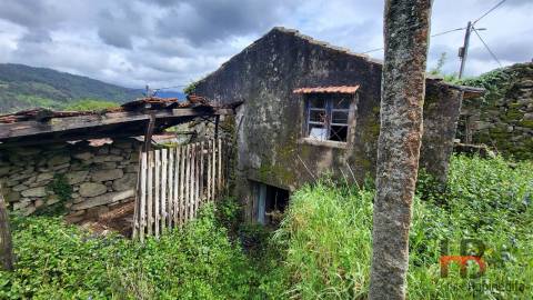 Moradia Isolada T3 Venda em Arcozelo das Maias,Oliveira de Frades
