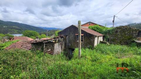Moradia Isolada T3 Venda em Arcozelo das Maias,Oliveira de Frades