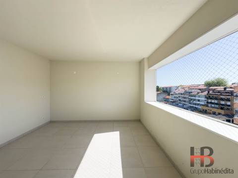 Apartamento T4 Venda em Campanhã,Porto