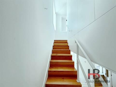 Apartamento T1 DUPLEX Venda em Matosinhos e Leça da Palmeira,Matosinhos