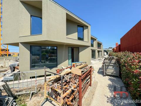 Moradia T3 Venda em Canidelo,Vila Nova de Gaia