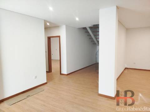 Moradia Isolada T3+1 Venda em Santa Maria da Feira, Travanca, Sanfins e Espargo,Santa Maria da Feira