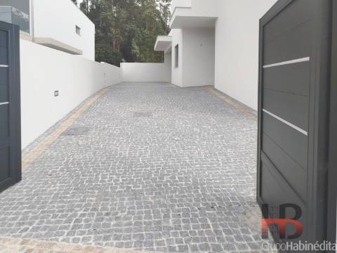 Moradia Isolada T3+1 Venda em Santa Maria da Feira, Travanca, Sanfins e Espargo,Santa Maria da Feira