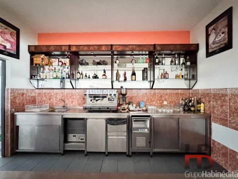 Quintinha >=T10 Venda em São Miguel do Souto e Mosteirô,Santa Maria da Feira