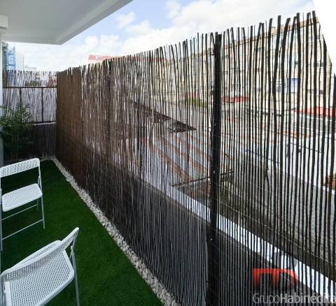 T2 totalmente Remodelado - varandas, ao Bonfim