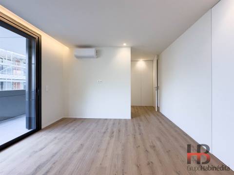 Apartamento T2 Venda em Mafamude e Vilar do Paraíso,Vila Nova de Gaia