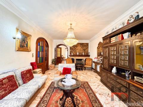 Moradia T4 Venda em Oliveira do Douro,Vila Nova de Gaia