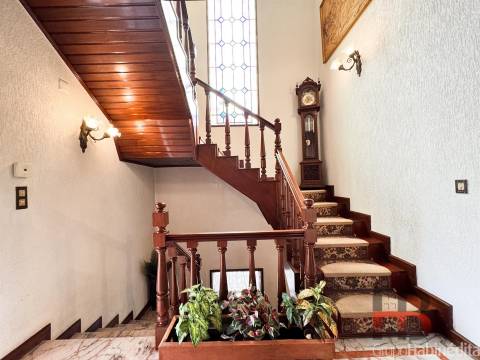 Moradia T4 Venda em Oliveira do Douro,Vila Nova de Gaia