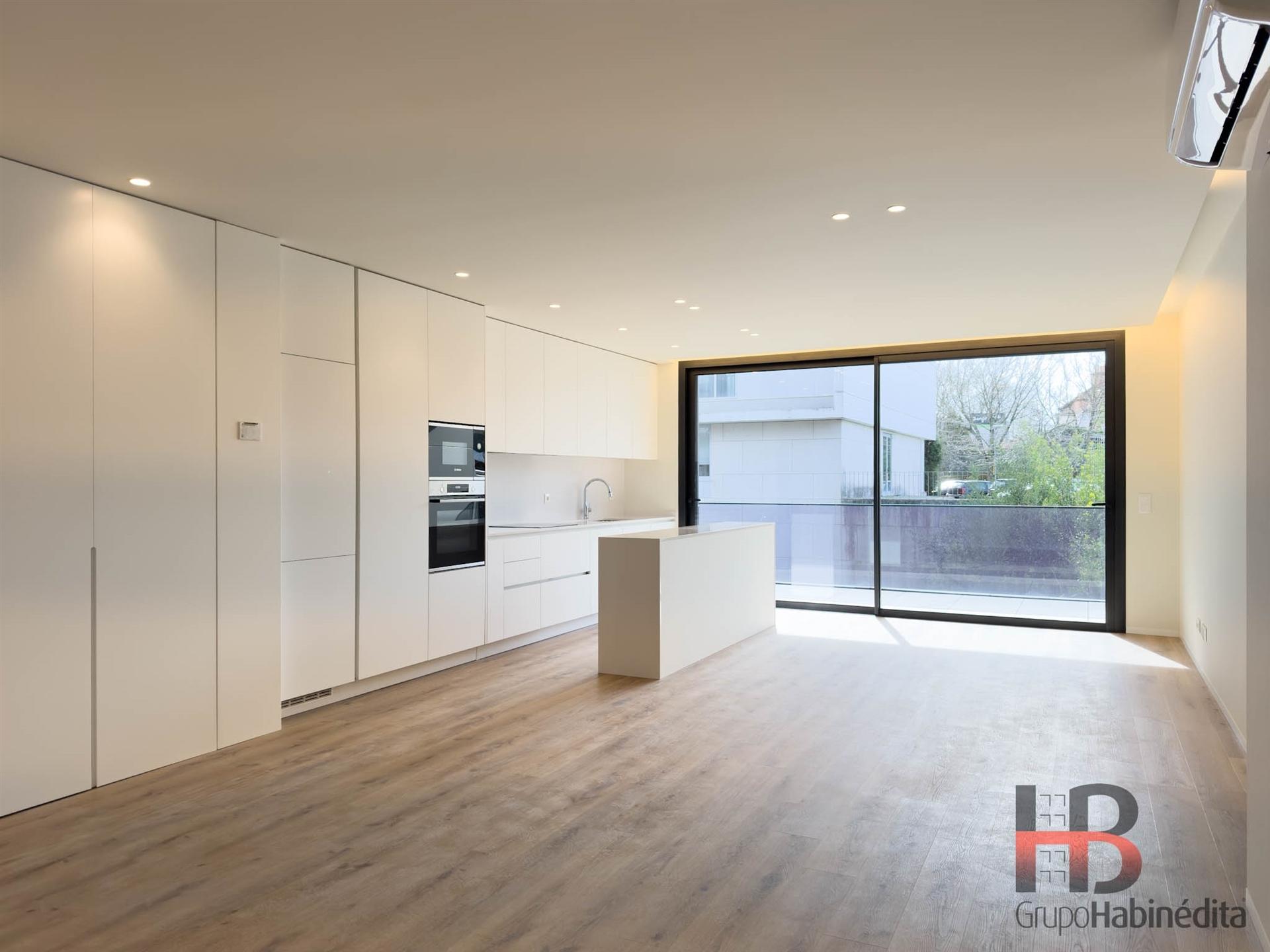Apartamento T2 Venda em Mafamude e Vilar do Paraíso,Vila Nova de Gaia