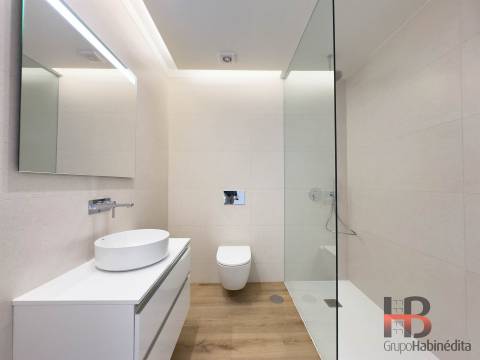 Apartamento T2 Venda em Mafamude e Vilar do Paraíso,Vila Nova de Gaia