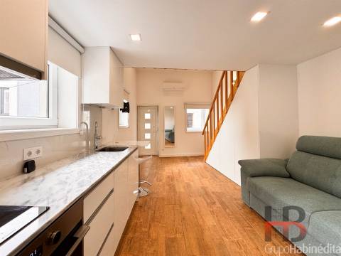 Moradia em Banda T1 DUPLEX Venda em Lordelo do Ouro e Massarelos,Porto