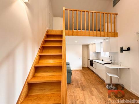 Moradia em Banda T1 DUPLEX Venda em Lordelo do Ouro e Massarelos,Porto