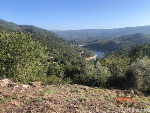 Quintinha T1 Venda em Valadares,São Pedro do Sul