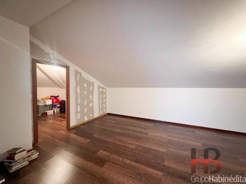 Moradia T5 Venda em São Vicente de Lafões,Oliveira de Frades