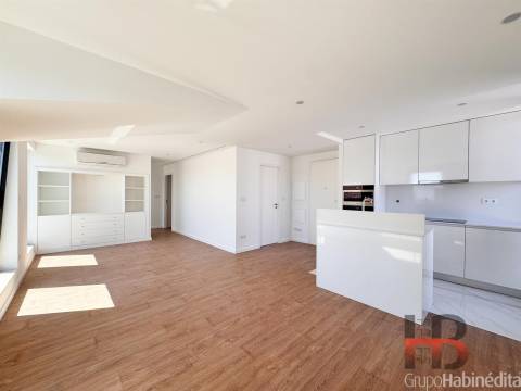 Apartamento T2 Venda em Cedofeita, Santo Ildefonso, Sé, Miragaia, São Nicolau e Vitória,Porto