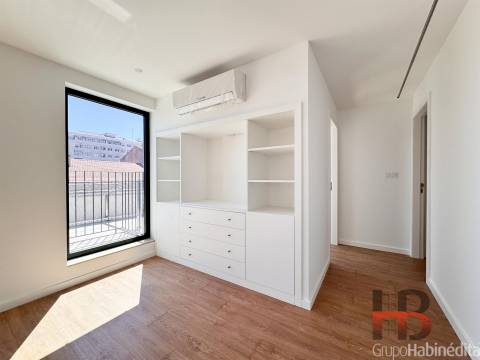 Apartamento T2 Venda em Cedofeita, Santo Ildefonso, Sé, Miragaia, São Nicolau e Vitória,Porto