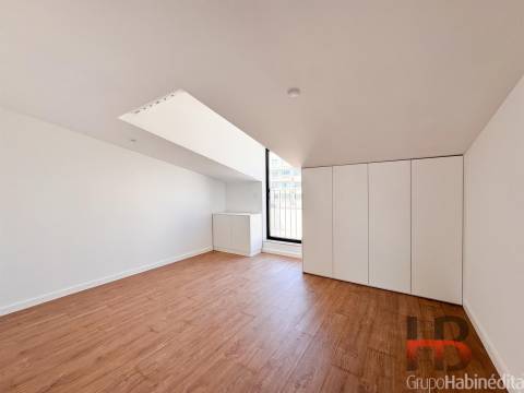 Apartamento T2 Venda em Cedofeita, Santo Ildefonso, Sé, Miragaia, São Nicolau e Vitória,Porto