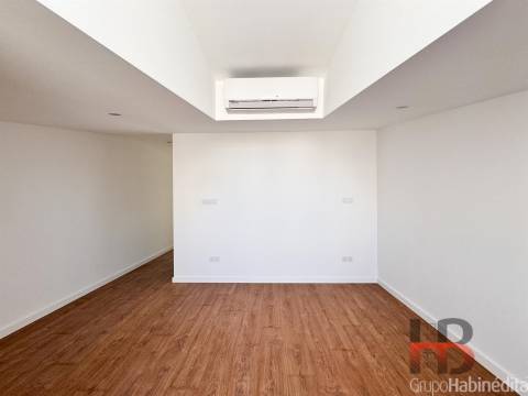 Apartamento T2 Venda em Cedofeita, Santo Ildefonso, Sé, Miragaia, São Nicolau e Vitória,Porto