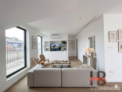Apartamento T2 Venda em Cedofeita, Santo Ildefonso, Sé, Miragaia, São Nicolau e Vitória,Porto