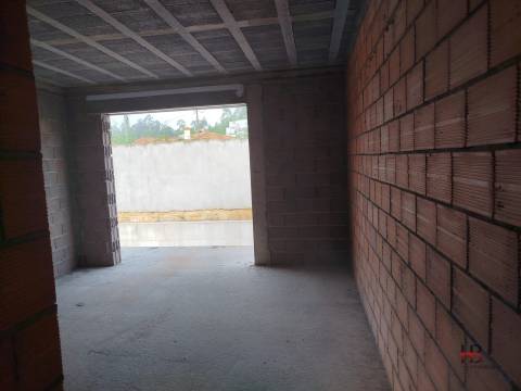 Moradia em Banda T3 Venda em Santa Maria da Feira, Travanca, Sanfins e Espargo,Santa Maria da Feira