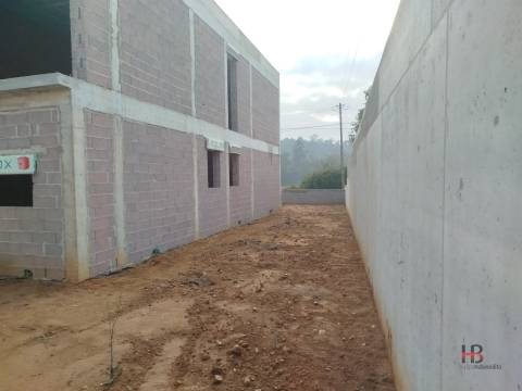 Moradia em Banda T3 Venda em Santa Maria da Feira, Travanca, Sanfins e Espargo,Santa Maria da Feira