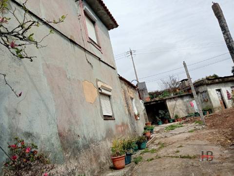 Moradia Isolada T4 Venda em Rio Meão,Santa Maria da Feira