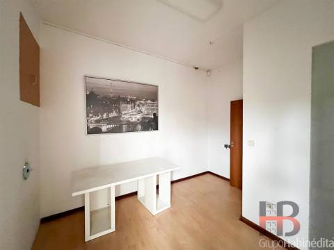 Escritório  Venda em Gondomar (São Cosme), Valbom e Jovim,Gondomar