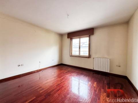 Moradia Geminada T4+1 DUPLEX Venda em Campanhã,Porto