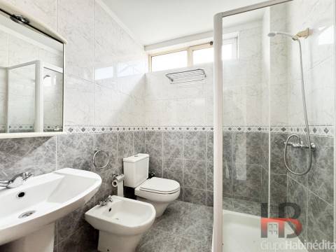 Moradia Geminada T4+1 DUPLEX Venda em Campanhã,Porto