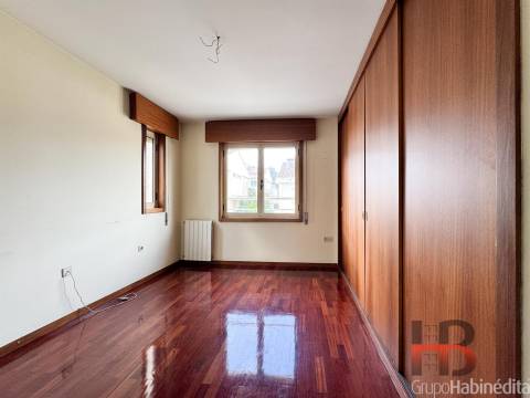 Moradia Geminada T4+1 DUPLEX Venda em Campanhã,Porto
